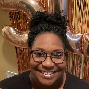 Meet your Posher, Terri